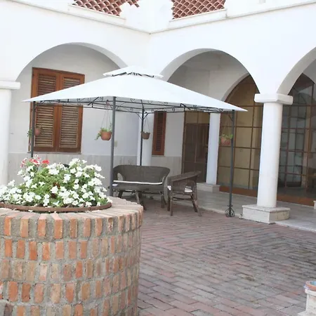 Dora 3* Capo dʼOrlando