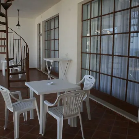 Dora Couette-café 3*