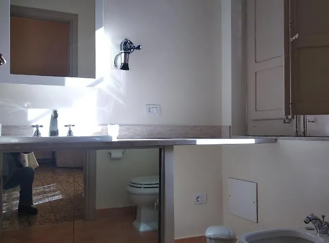 Dora לינה וארוחת בוקר Capo dʼOrlando