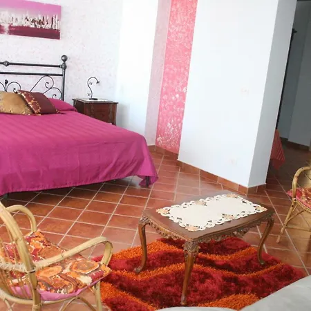 Dora Bed & Breakfast 3*